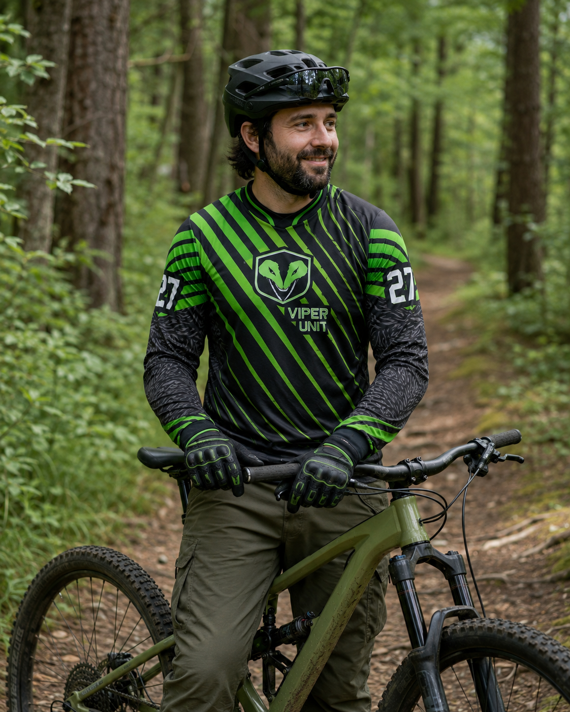Waldfarbenes Custom MTB Jersey für Downhill